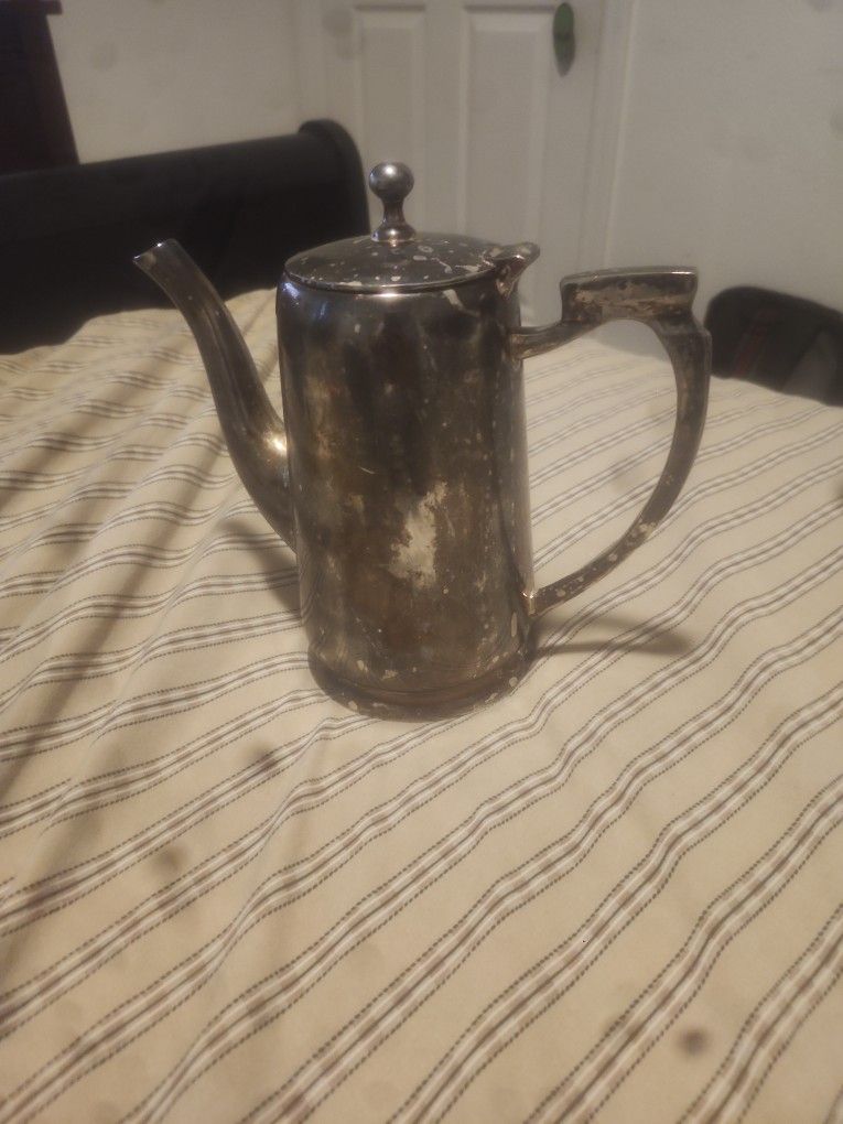 Tea / Coffee Pot - Silver Plated / Vintage