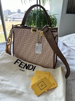 NWT FF Peekaboo Handbag