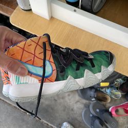 Kid variety shoes Nike and vans