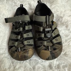 Keen Size 10c
