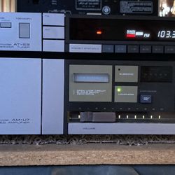 Akai AM-U7 Integrated Amp & AT-S3 AM/FM Tuner - both work well