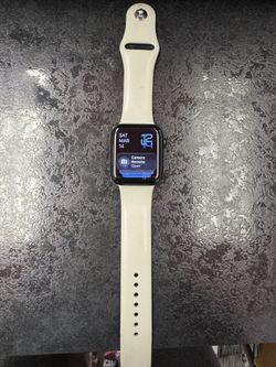 Apple Watch SE 3rd Gen (44mm, GPS+Cellular)