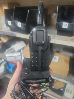 Innotalk Wireless Headset with Charging Base