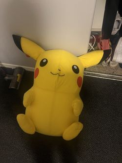 Big Pokemon Pikachu