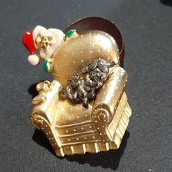 Vintage CHRISTMAS Pin