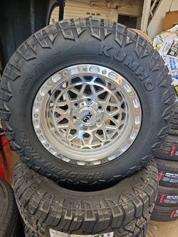 17x9 xm rims 6 lug 6x139 6x5.5 on new tires 265 70 17