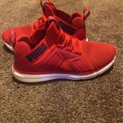 Red/white Puma Running Shoes