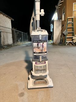 Shark Navigator PRO Vacuum