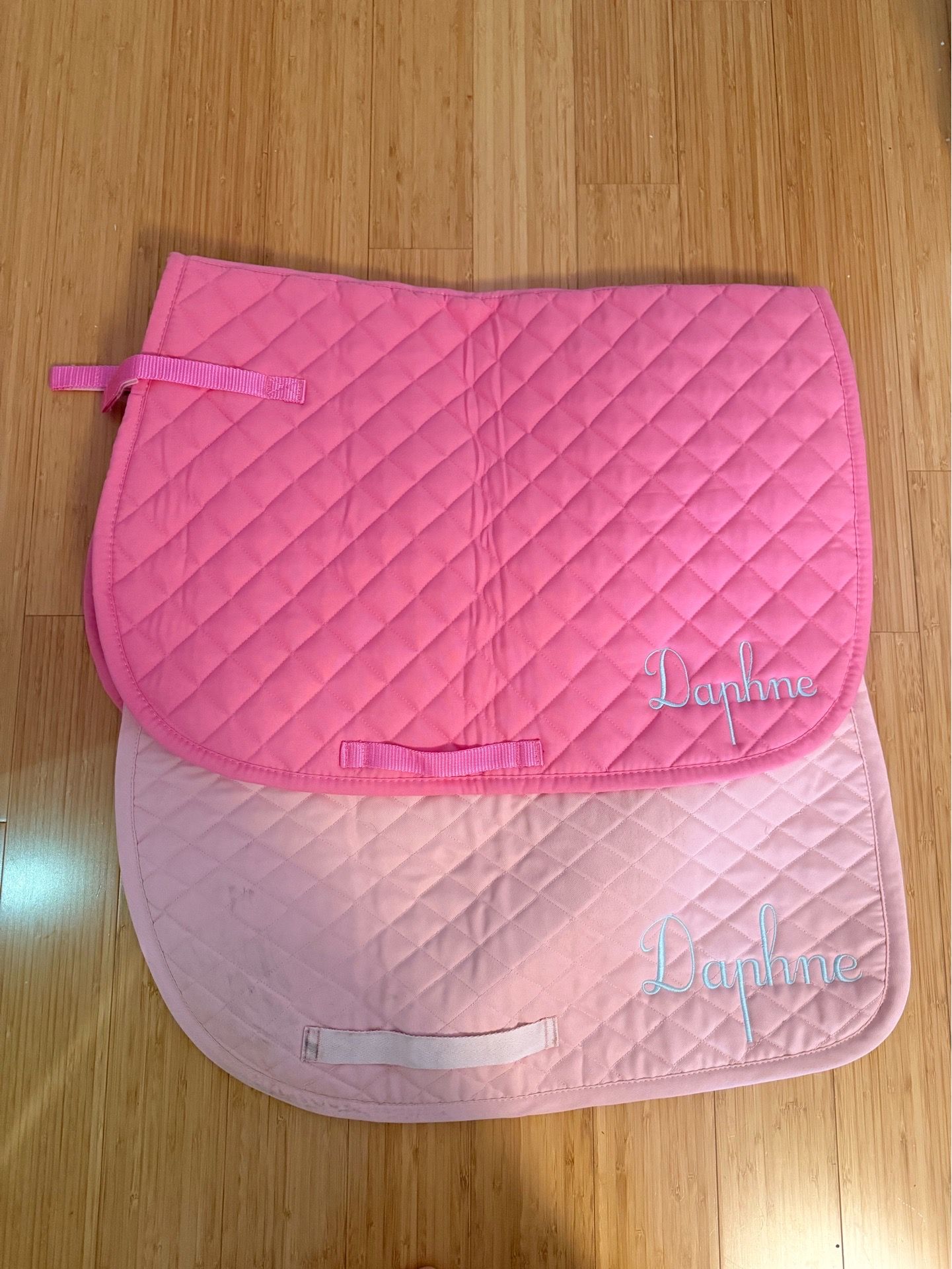 Horse saddle pads