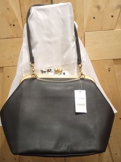 Large leather COACH purse