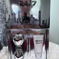 Dkny 24/7 Perfume Set 