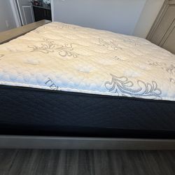 New King Size Mattress 