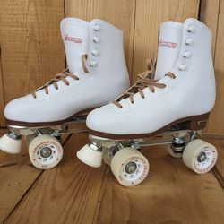 Chicago Skates Roller Skates Womens Size 7 White *Like New*