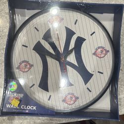 Yankees Clock