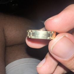 Gold ring