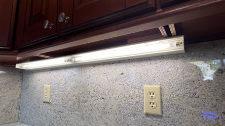 Two 42" Under Cabinet Fluorescent Light Fixtures White - UC-42 and 9 x 21” linear fluorescent bulbs