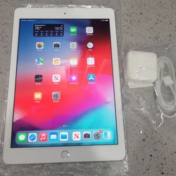 Apple iPad 6th Gen  32GB 9.7" WiFi+ Cellular UNLOCKED-White 
