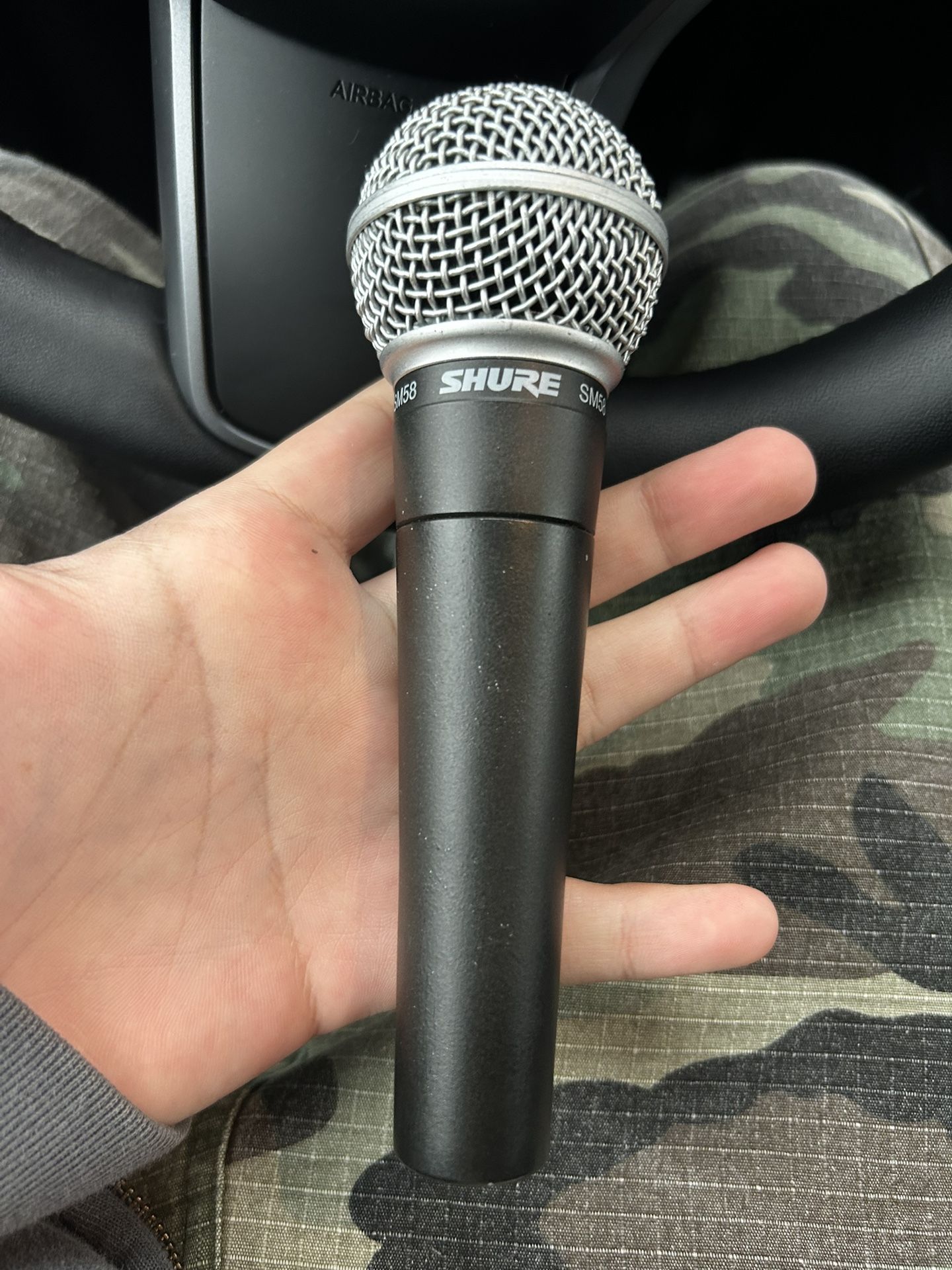 Shure SM58 XLR Mic