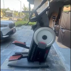 Precor AMT Adaptive Motion Trainer 