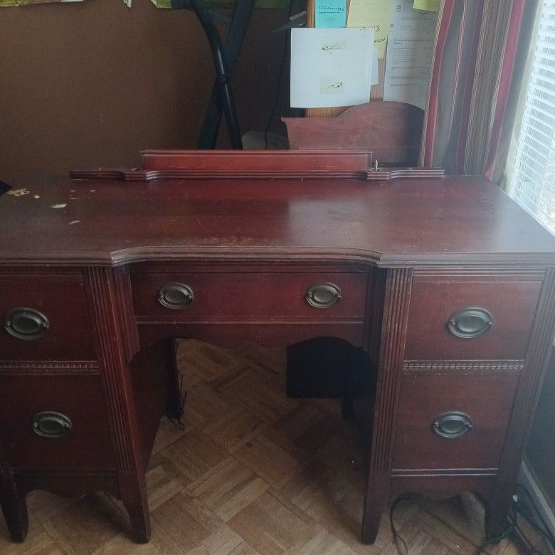 Antique Desk/Vanity
