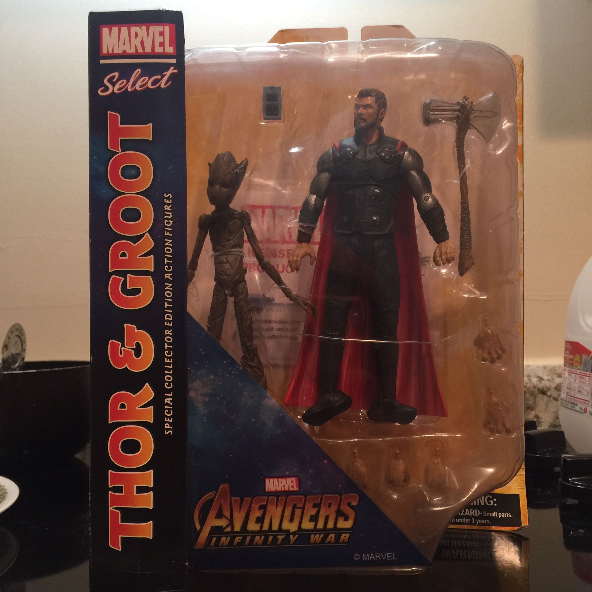 Thor and groot infinity war avengers marvel