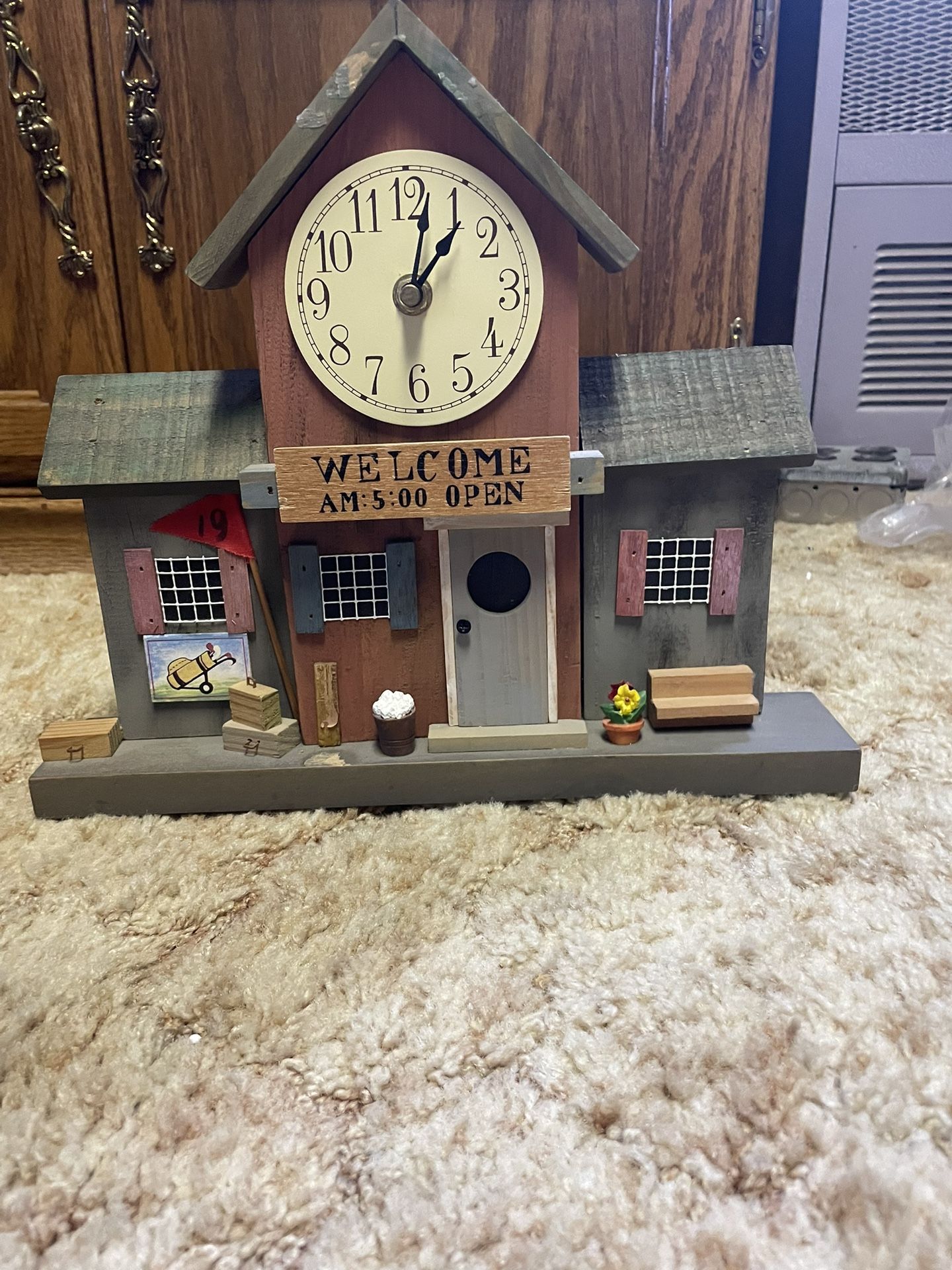 Spoontiques Wooden Tabletop Or Wall Clock (golf Themed)