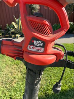Black and decker blower and Vaccum