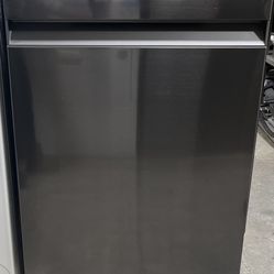 Samsung Smart Dishwasher 39dBA w/3rd Rack 