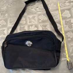 Verdi Black Travel Carry On Shoulder Bag