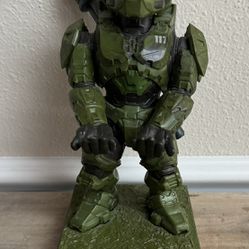 HALO Master Chief Controller Phone Holder Light Up will need batteries just $10 xox