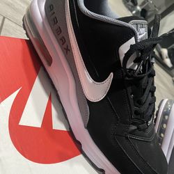 Nike Air Max 