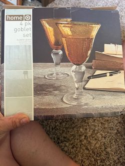 4 Goblets brand new