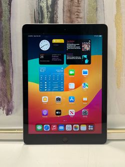 Apple iPad 6th Gen Black A1893 32GB Tablet 9.7” iOS 17.7.11 - $45
