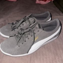 Womens Puma Shoes 