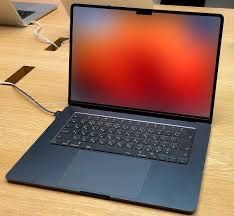 Mackbook Air Unlocked 300,Gb