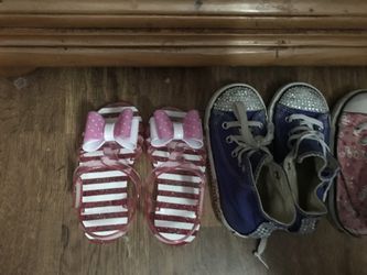 Girls size 8 shoes