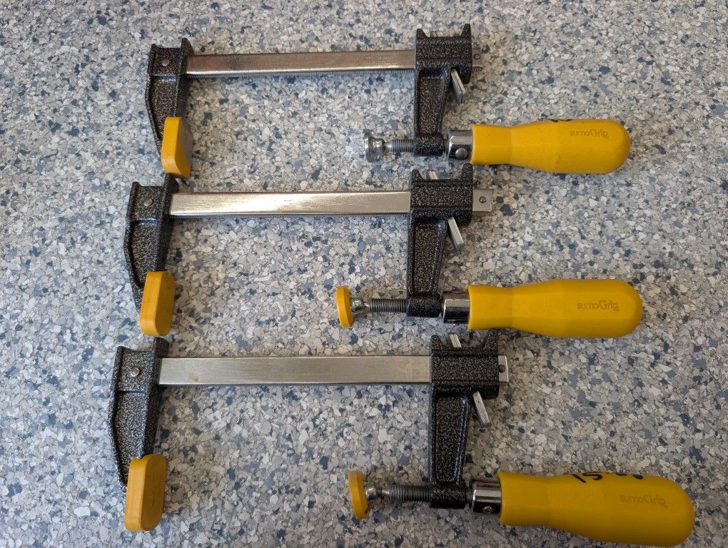 3 Columbian Sumo-Grip Plastic Handle Bar Clamps