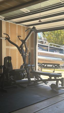 Power rec lever gym