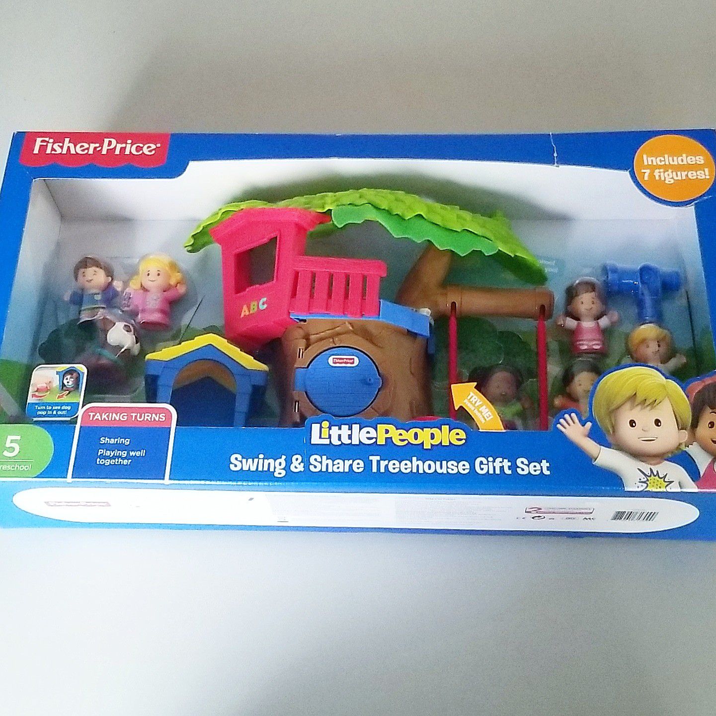 Fisher Price Little People Swing Share Treehouse Playset Gift Set