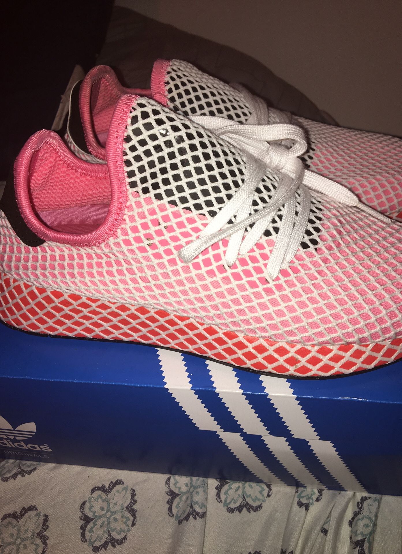 Adidas size 8 1/2 women