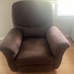 Cozy Brown Recliner Chair