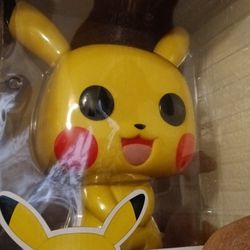 Mega Pikachu Funko Pop 
