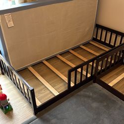 Twin Floor Bed (2)