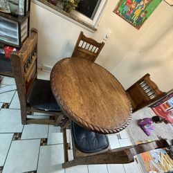 Dining Table & 4 Chairs Sets 