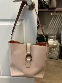 Dooney And Bourke Purse
