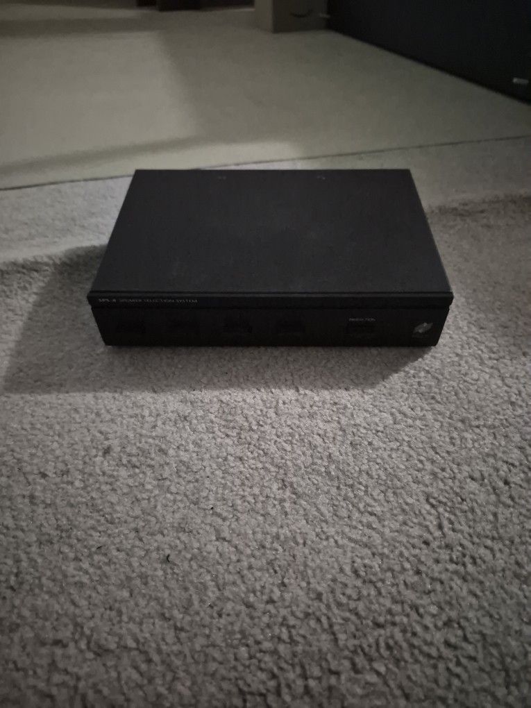 Niles SPS-4 Speaker Selection System
