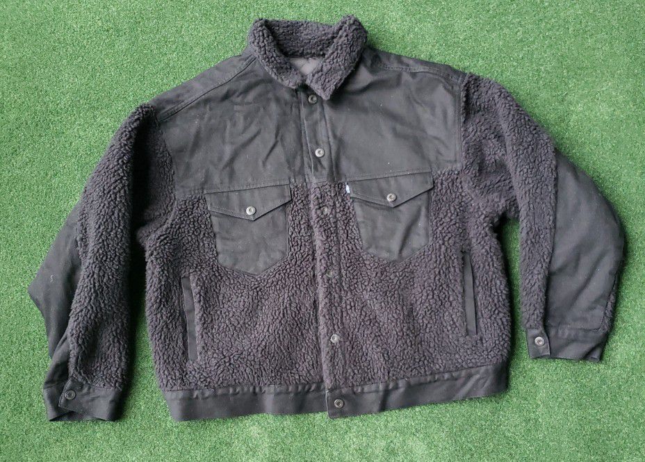 Levi's Made & Crafted Black Oversized Sherpa Tucker Jacket Size Large (contact info removed)00