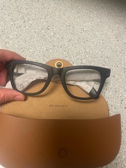 RAY BAN META GLASSES