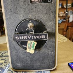 Sentry Brand Safe w/2 Keys