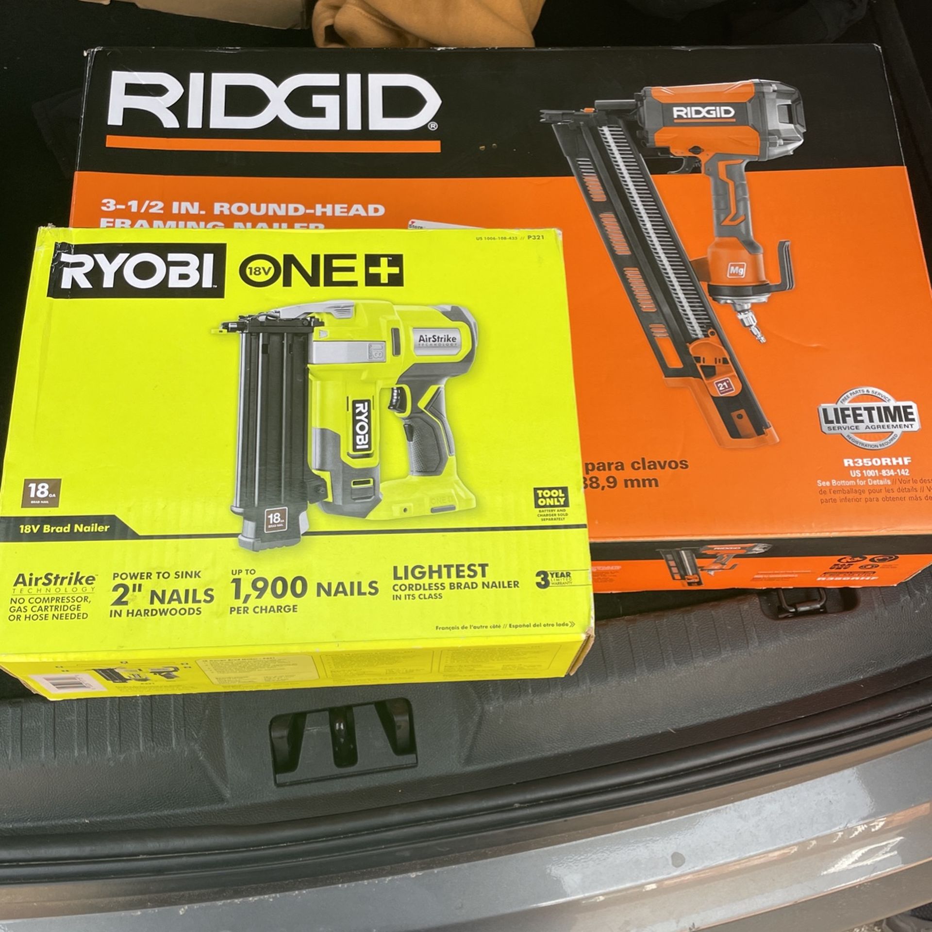 Unopened Nail Guns For 120$